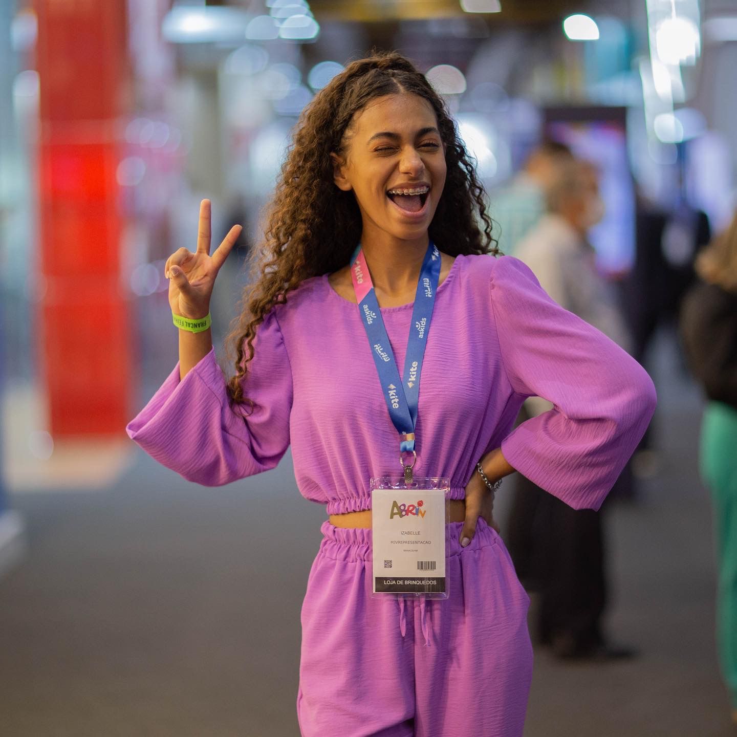 2022, um ano de realizações e muitas alegrias para a cantora Izabelle Ribeiro