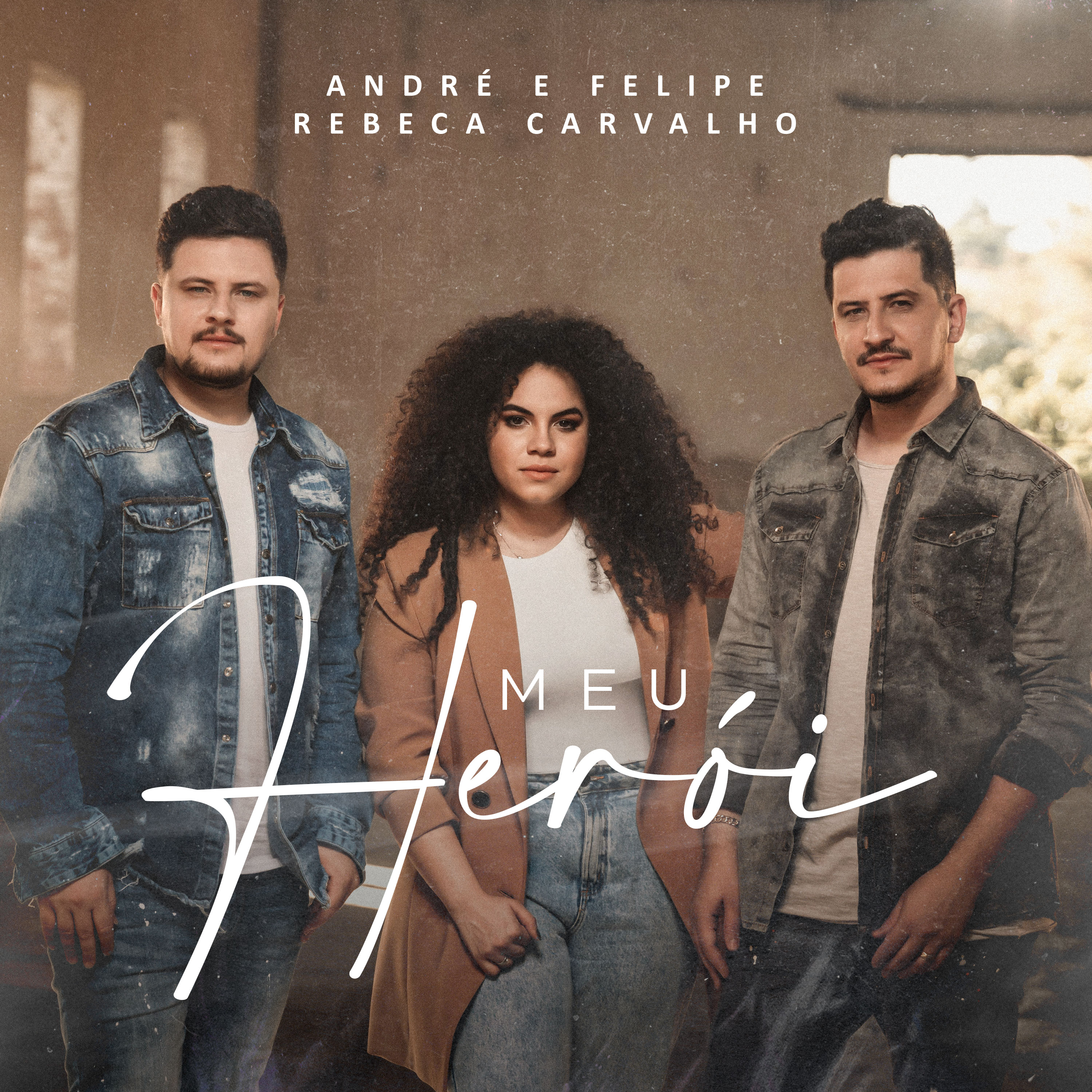 André e Felipe, collab Rebeca Carvalho, cantam o poder de Jesus em “Meu Herói”