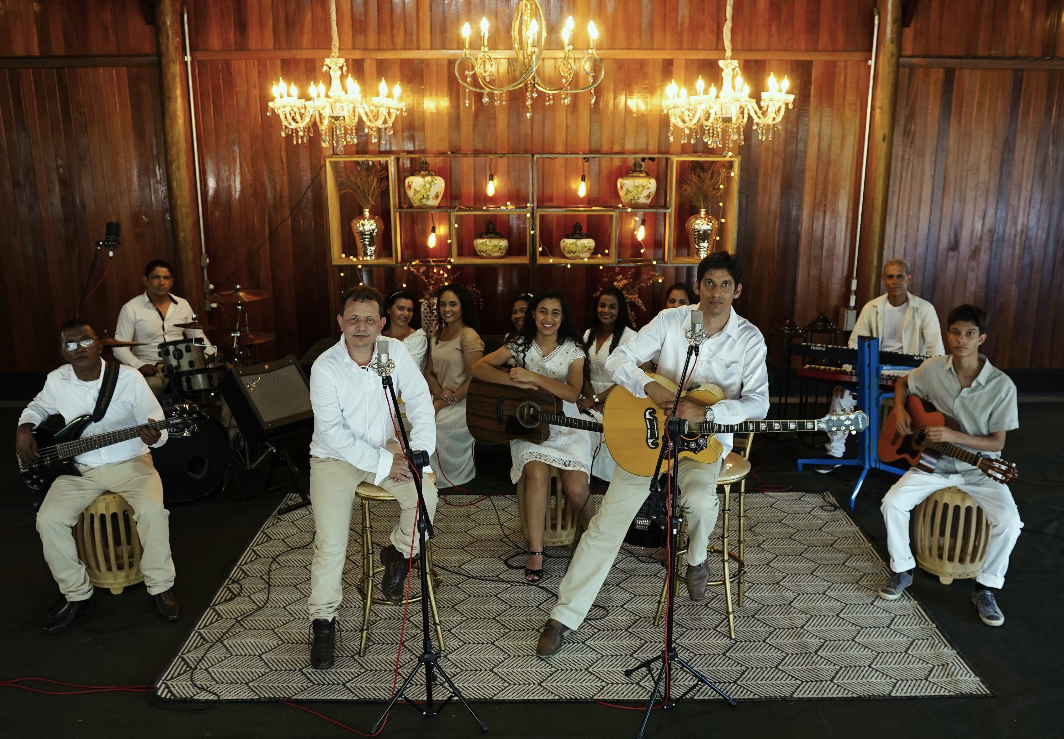 Conjunto Gálatas lança seu primeiro álbum, “O Vazio de uma Cruz”