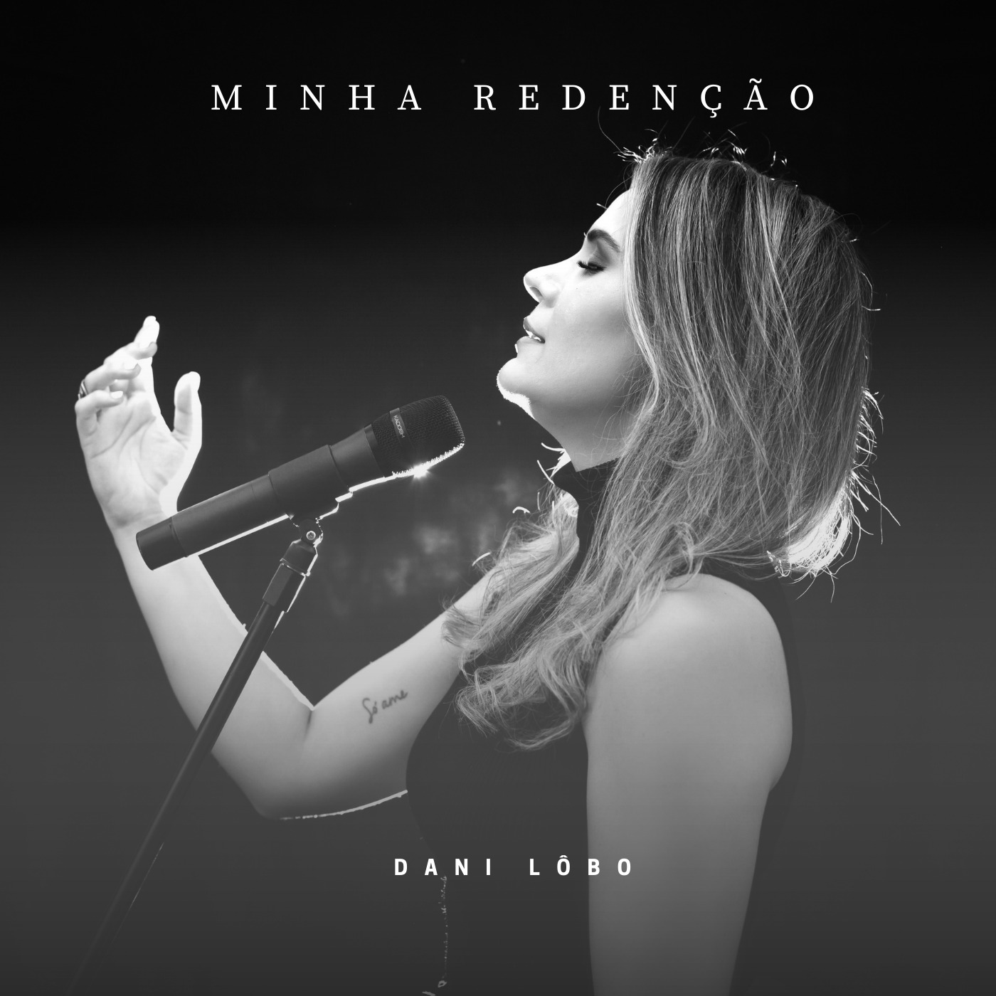 Dani Lôbo em mais um primoroso trabalho: “Minha Redenção”