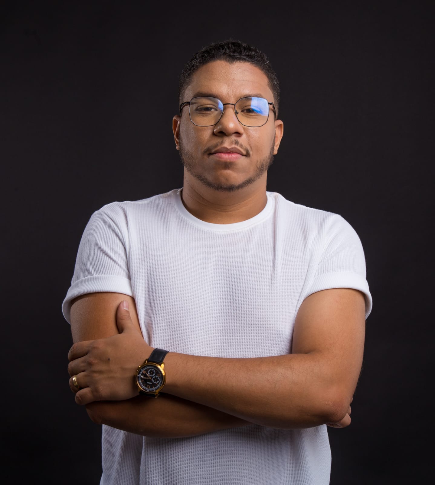 Em “Tributo”, Danilo Ferreira convida a Igreja a exaltar o poderio de Cristo