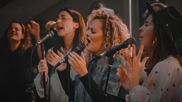 Gabi Sampaio apresenta seu primeiro projeto internacional