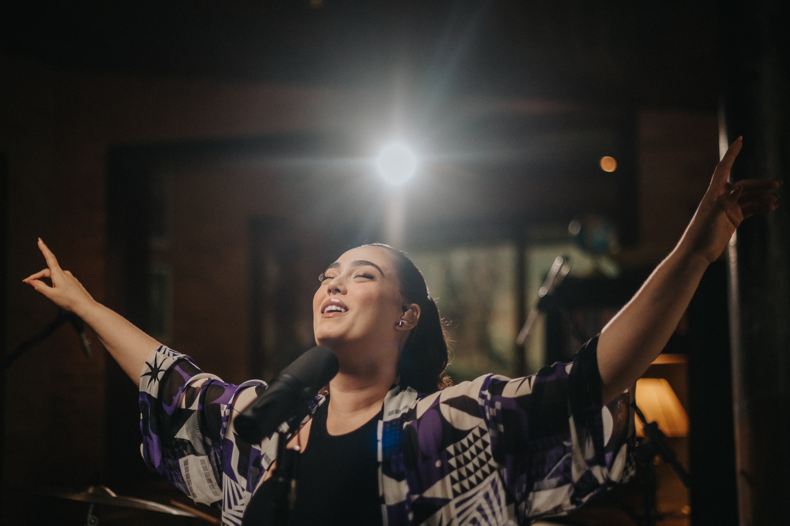 Hadassah Perez e o belíssimo single “Liberdade”