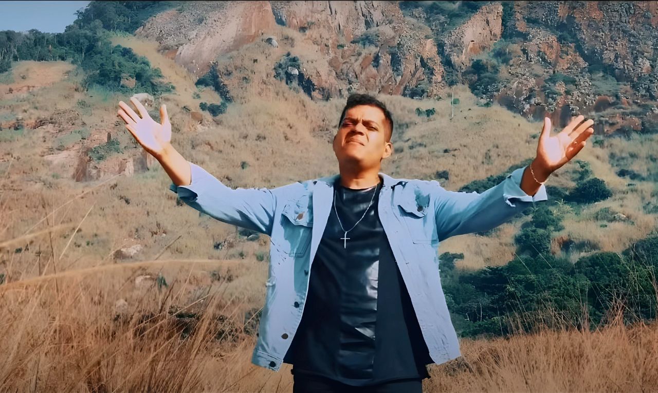 Leandro Lima apresenta com excelência o seu primeiro single: “Firme Estou”