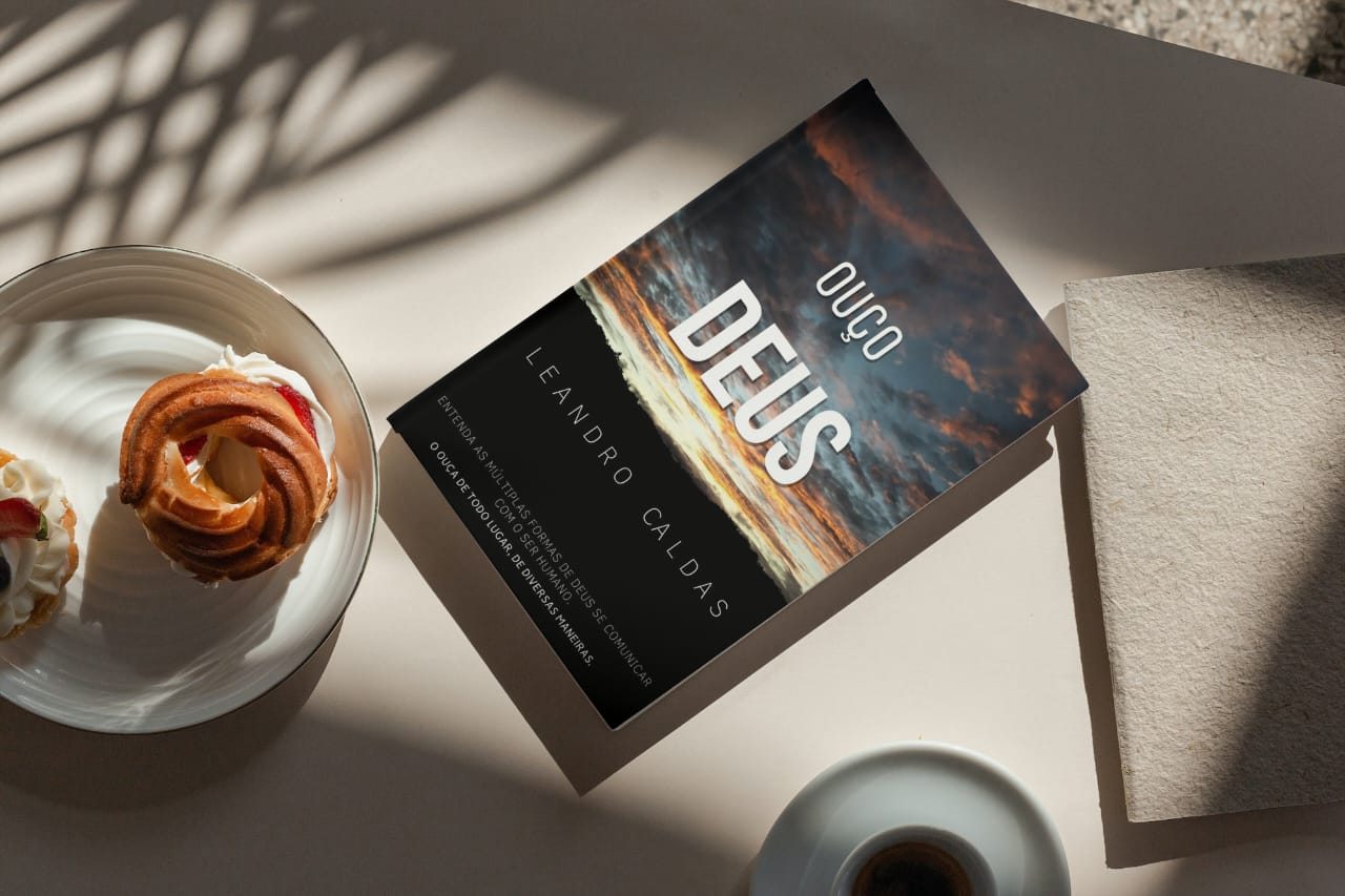 “Ouço Deus”, uma obra que vai se tornar o seu livro de cabeceira