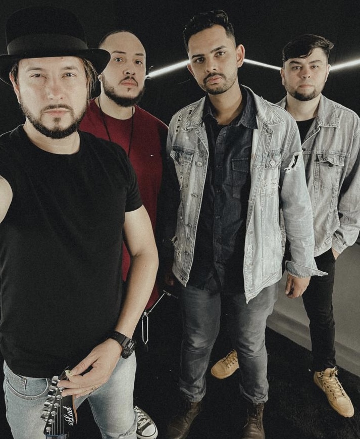 “Outro Lado” o novo single da Supernova, com uma versão mais cadenciada e melódica de “Farol”.