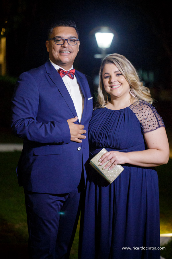 Sidnei Cintra lança canção em homenagem à esposa