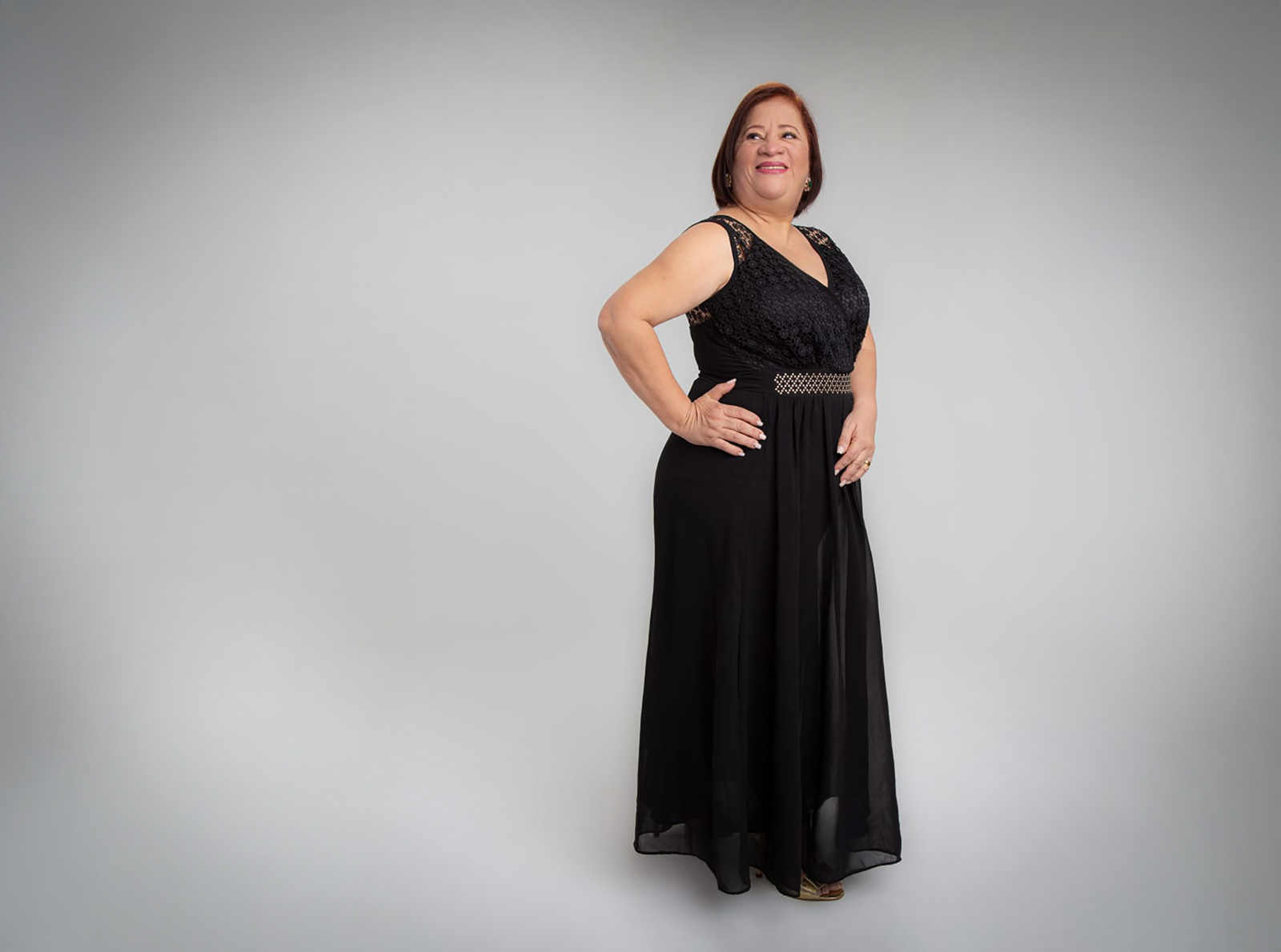 Thyna Ramos lança o single Tá na Mão do Pai pela Nova Fase Music