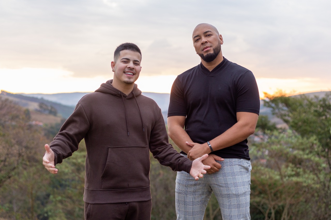 Ton Carfi lança “Só quero agradecer” collab Jottapê, agradecimento em tempos difíceis