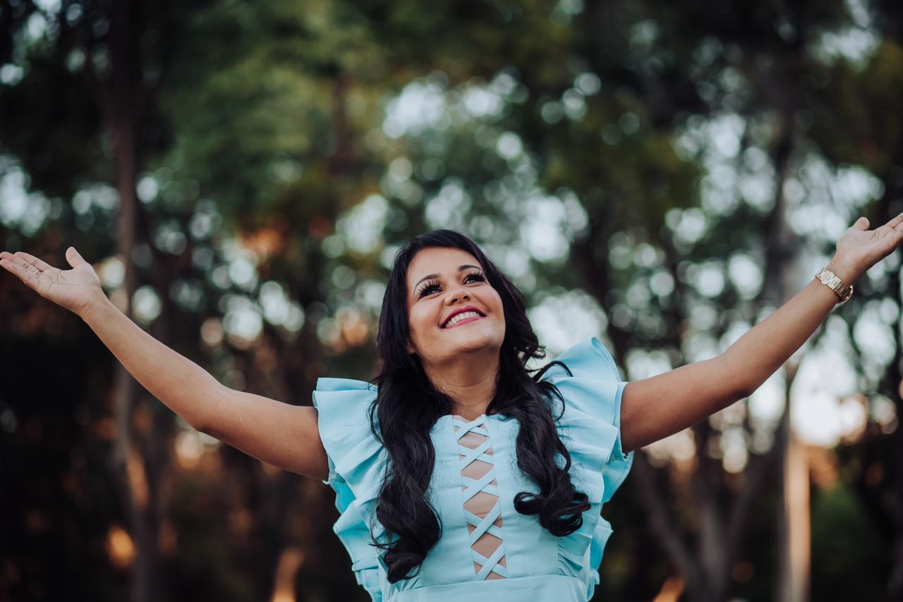 “Tua Presença” a canção autoral de Lenilda Borges que dá titulo ao novo EP